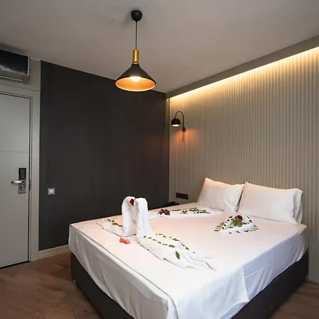 Basel Hotel Antália